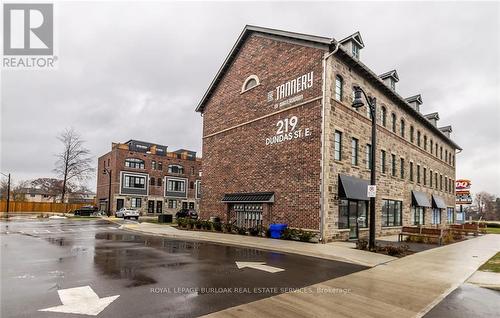 8 - 219 Dundas Street E, Hamilton, ON - Outdoor