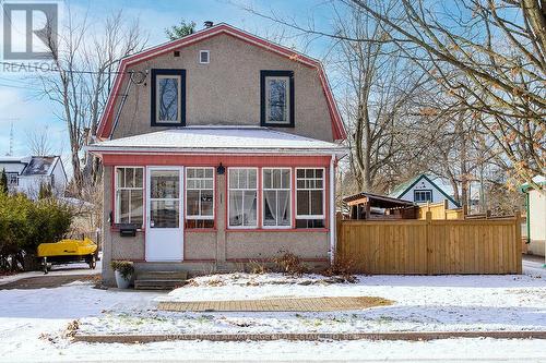 74 BECKWITH STREET E  Perth, ON K7H 1C1