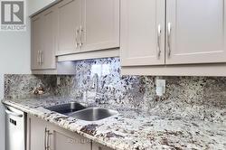 Full height backsplash - 