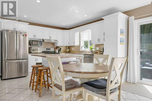 12 Stonegate Crescent, Quinte West (Frankford Ward), ON - Indoor