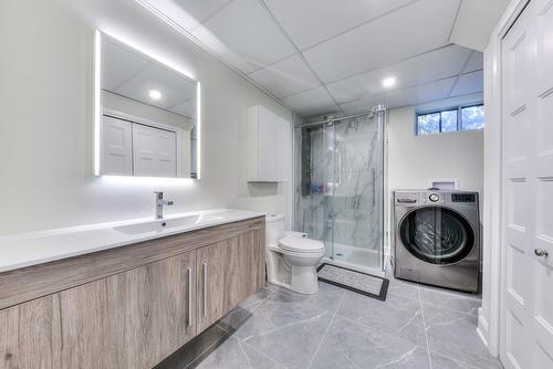 Bathroom - 3006 Rue Demers, Mascouche, QC - Indoor Photo Showing Laundry Room
