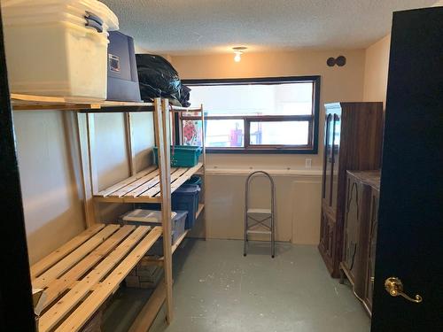 256 Mccuddy Creek Road, Oliver, BC - Indoor