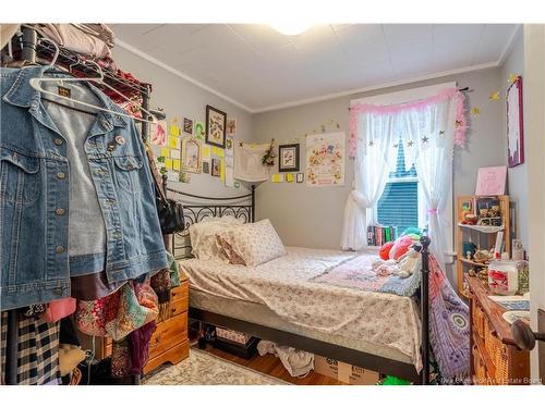 312-314 Regent St, Fredericton, NB 