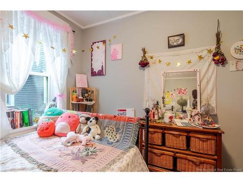 312-314 Regent St, Fredericton, NB 