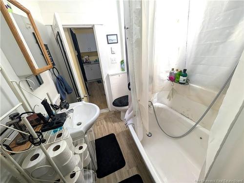 312-314 Regent St, Fredericton, NB 