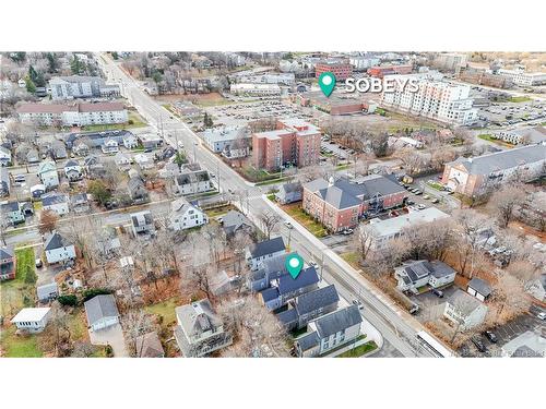 312-314 Regent St, Fredericton, NB 