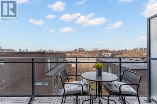 417 - 205 Manning Avenue, Toronto, ON - Outdoor With Balcony