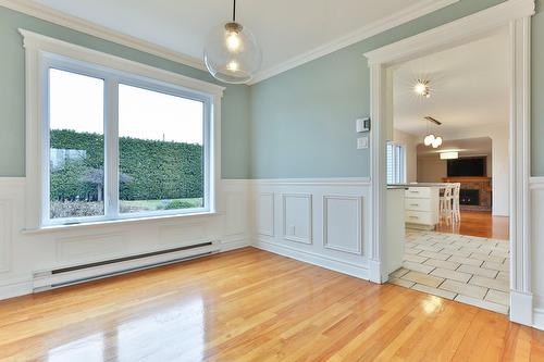 Salle à manger - 464 15E Avenue, Saint-Jean-Sur-Richelieu, QC - Indoor Photo Showing Other Room