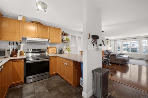 2674 Camcrest Dr, Nanaimo, BC 