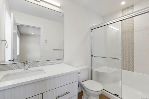 110-3559 Vision Way, Langford, BC 