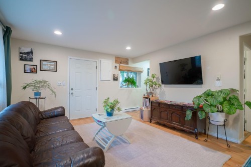 547 Seventh St, Nanaimo, BC 