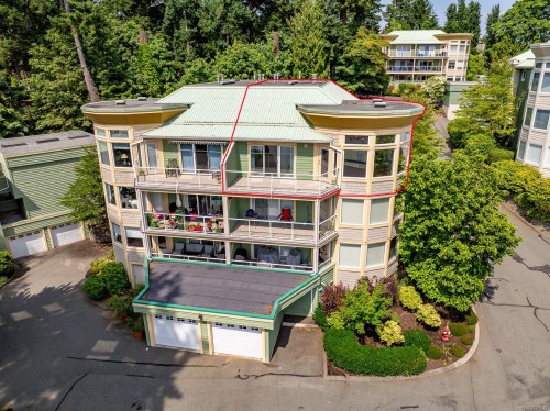 412-2275 Comox Ave, Comox, BC - Outdoor
