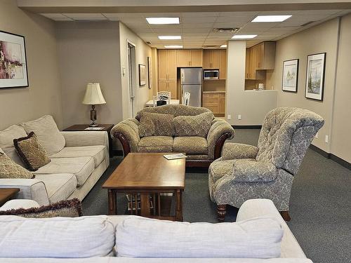 309 300 Vista Lane, Thunder Bay, ON - Indoor