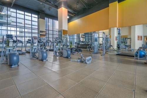 Exercise Room - 3104-400 Rue Sherbrooke O., Montréal (Ville-Marie), QC - Indoor Photo Showing Gym Room