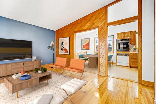 Living room - 728 Rue Beaugrand, Laval (Saint-Vincent-De-Paul), QC - Indoor