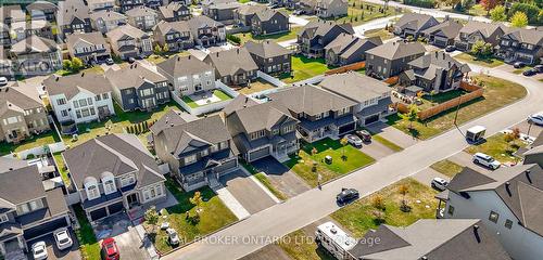 28 Sopwith Private, Ottawa, ON - Outdoor With View