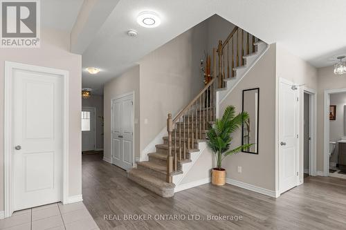 28 Sopwith Private, Ottawa, ON - Indoor Photo Showing Other Room