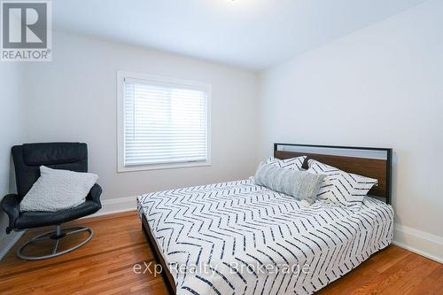 1144 4Th Avenue W, Owen Sound, ON - Indoor Photo Showing Bedroom