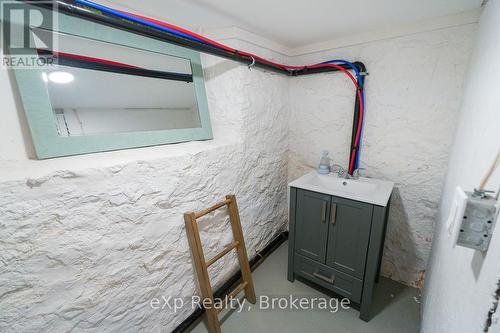 1144 4Th Avenue W, Owen Sound, ON -  Photo Showing Bathroom