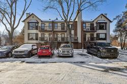 1-5 Imp. de la Roseraie  Gatineau (Hull), QC J9A 2S1