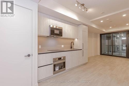 415 - 35 Parliament Street, Toronto, ON - Indoor