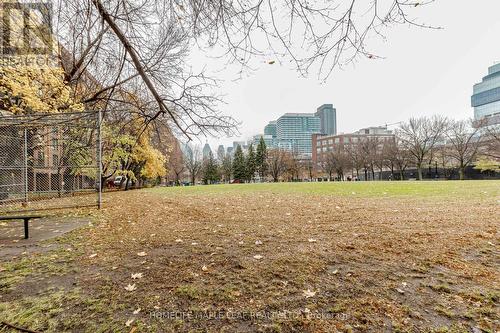 415 - 35 Parliament Street, Toronto, ON - Outdoor