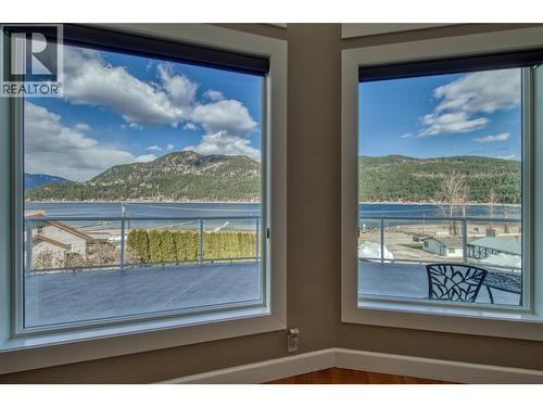 2886 Marine Drive, Blind Bay, BC 