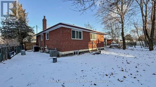 Bsmt - 14 Furlong Court, Toronto, ON - Outdoor