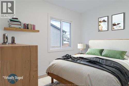 383 Laporte Avenue, Windsor, ON - Indoor Photo Showing Bedroom