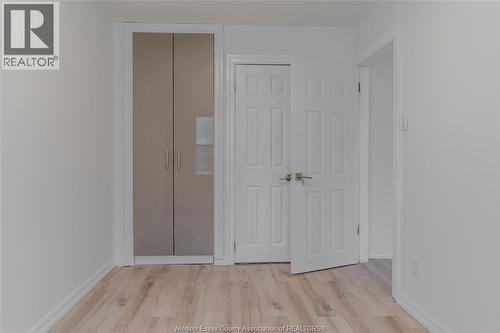 383 Laporte Avenue, Windsor, ON - Indoor Photo Showing Other Room