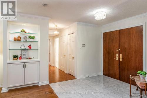 612 - 215 The Donway West, Toronto, ON - Indoor Photo Showing Other Room