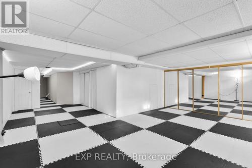 7 Wallwark Street, Aurora, ON - Indoor Photo Showing Other Room