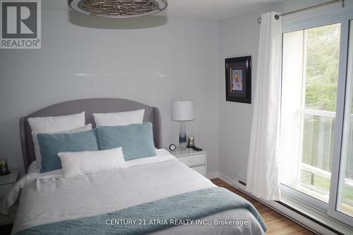 24 - 4 Paradise Boulevard, Ramara, ON - Indoor Photo Showing Bedroom