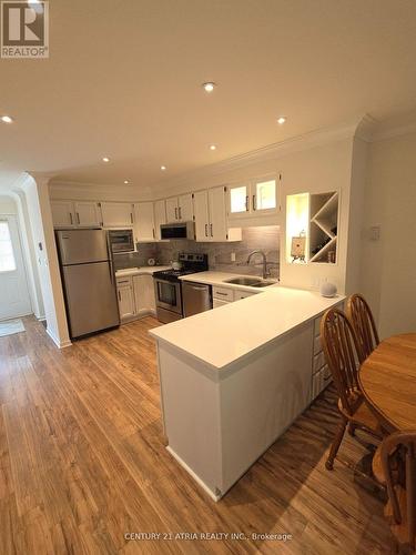 24 - 4 Paradise Boulevard, Ramara, ON - Indoor Photo Showing Kitchen
