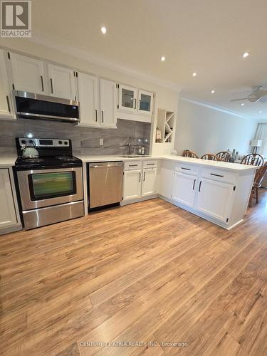 24 - 4 Paradise Boulevard, Ramara, ON - Indoor Photo Showing Kitchen
