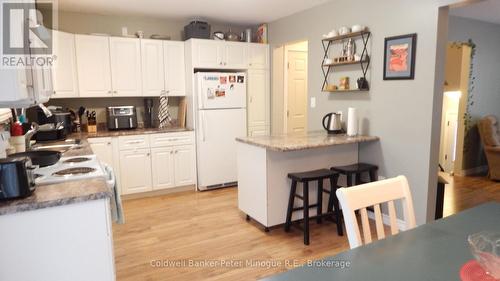 147 Sherryl Crescent, North Bay (College Heights), ON - Indoor Photo Showing Kitchen