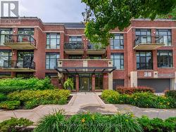 107 - 66 KIPPENDAVIE AVENUE  Toronto, ON M4L 0A4