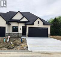 82 MULBERRY COURT  Amherstburg, ON N9V 1N3