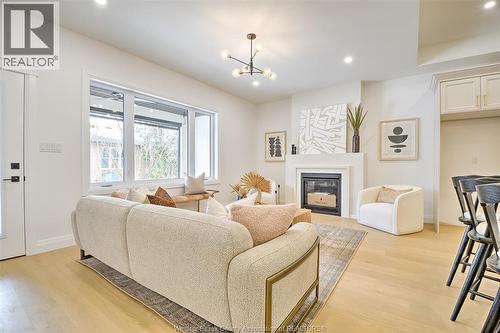 82 Mulberry Court, Amherstburg, ON - Indoor Photo Showing Living Room With Fireplace