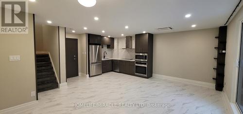 76 - 1036 Falgarwood Drive, Oakville, ON - Indoor Photo Showing Other Room