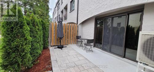 76 - 1036 Falgarwood Drive, Oakville, ON - Outdoor