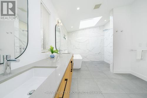 10107 Pinery Bluffs Road, Lambton Shores (Grand Bend), ON - Indoor Photo Showing Bathroom