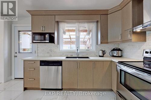 Main - 9 Silverview Drive, Toronto, ON - Indoor Photo Showing Kitchen