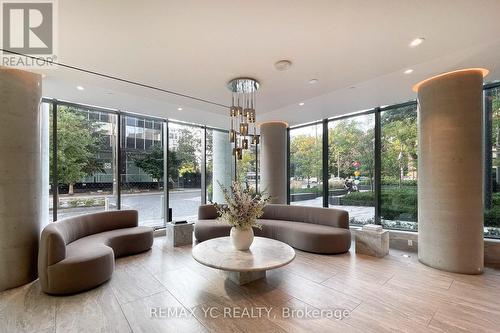 1811 - 99 Foxbar Road, Toronto, ON - Indoor Photo Showing Other Room