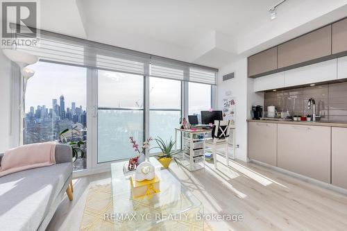 1811 - 99 Foxbar Road, Toronto, ON - Indoor