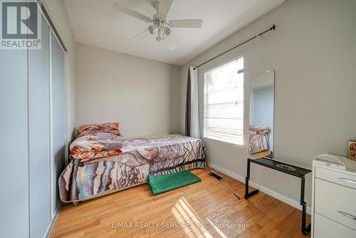 24 Norlan Avenue, London East, ON - Indoor Photo Showing Bedroom