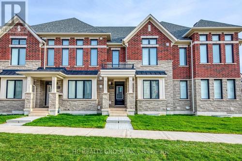 3219 CRYSTAL DRIVE  Oakville, ON L6M 5S8
