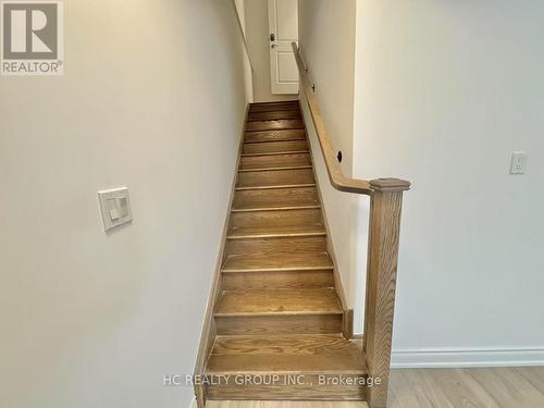 3219 Crystal Drive, Oakville, ON - Indoor Photo Showing Other Room