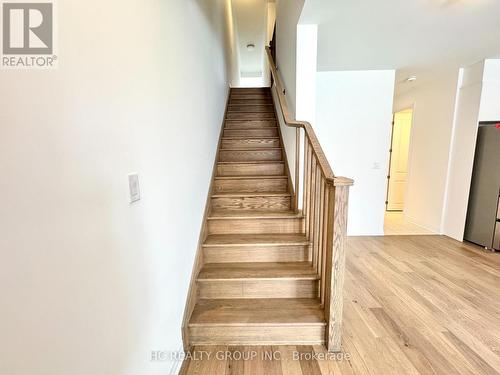 3219 Crystal Drive, Oakville, ON - Indoor Photo Showing Other Room