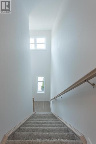 122 Styles Drive, St. Thomas, ON - Indoor Photo Showing Other Room